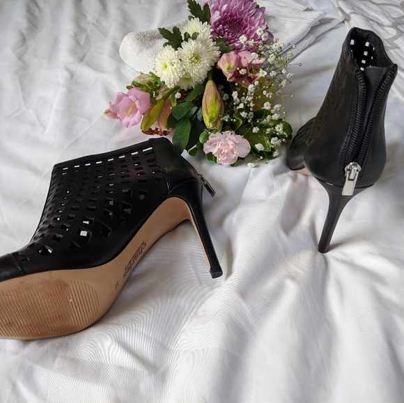 Charles by Charles David black heel - Picture 2 of 7